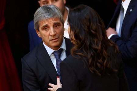 <p>Caputo se muestra desafiante ante el riesgo de impago de la deuda: “Nuestro compromiso de pagar a nuestros acreedores es absoluto, total”</p>