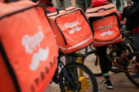 <p>México: aplicaciones de delivery se movilizan atentas a reforma de Sheinbaum para regular derechos laborales</p>