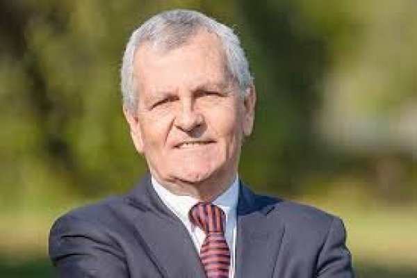 <p>Presidente de la CChC cifra en 70 mil las viviendas con permisos listos pero que no se venden</p>