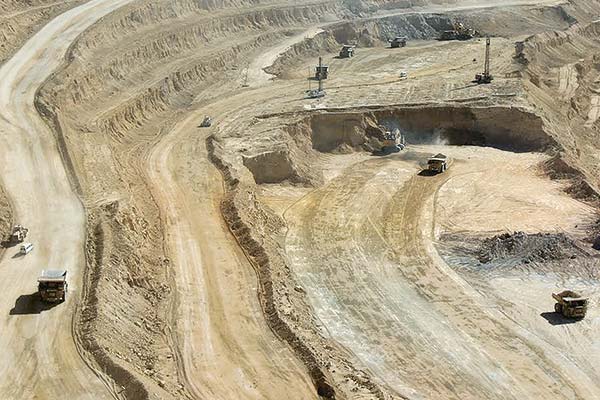 Teck encadena nuevo trimestre con producción récord de cobre gracias a desempeño de Quebrada Blanca