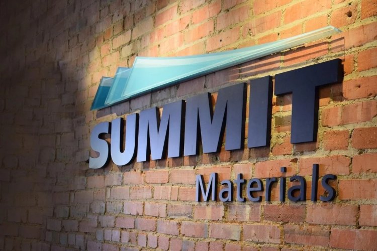 <p>Cementera estadounidense Quikrete estaría buscando adquirir Summit Materials, socia de Argos</p>