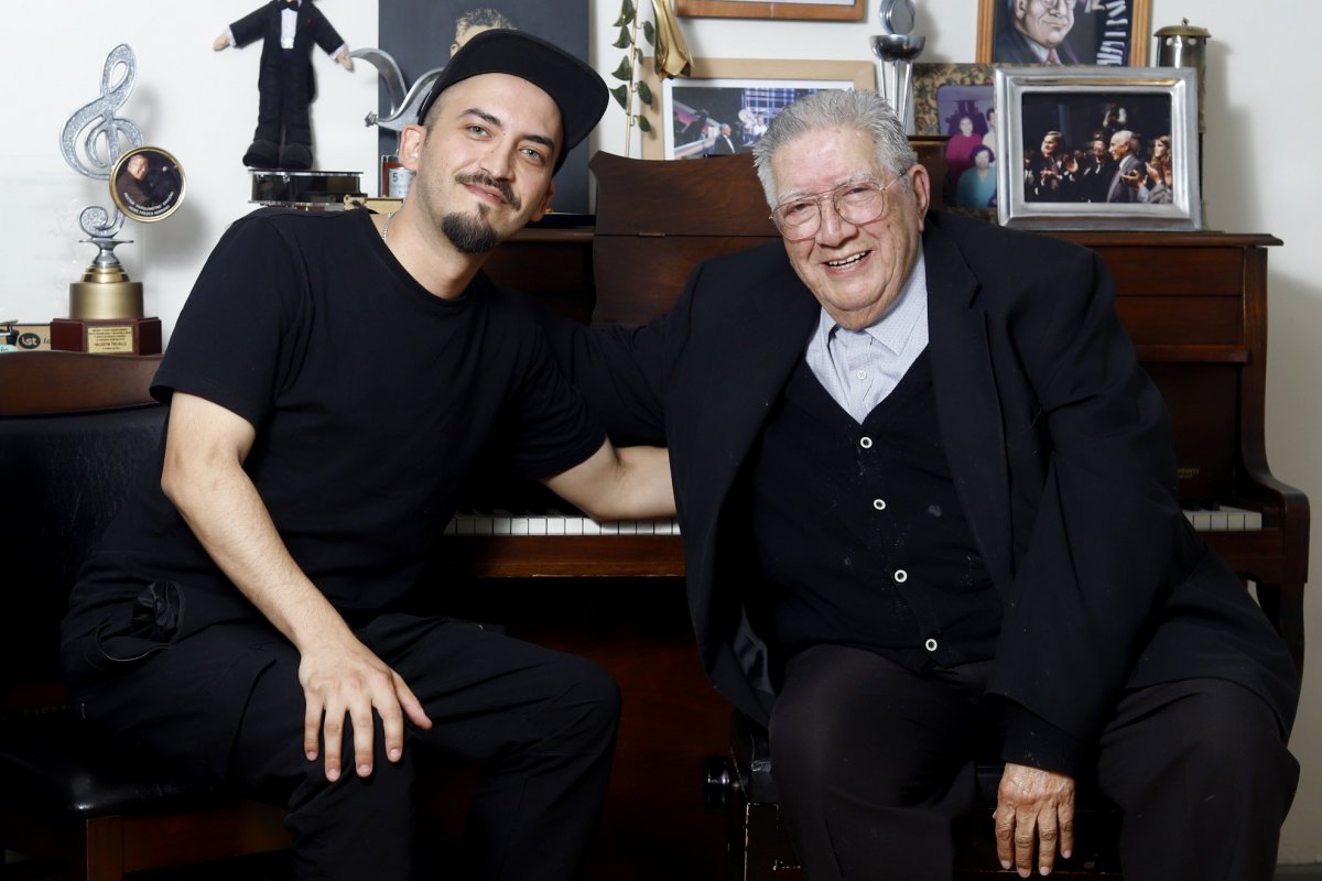 <p>Valentin Trujillo x Valentín Trujillo: ¿De qué conversan un abuelo y un nieto pianistas?</p>