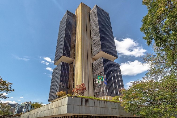 <p>Banco Central de Brasil endurece su política monetaria con un alza de tasas de 50 puntos</p>