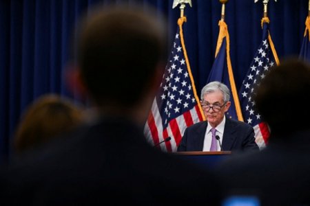 <p>La Fed recibe a Trump con recorte de tasas de interés: segundo consecutivo para dejarla entre 4,50 y 4,75%</p>