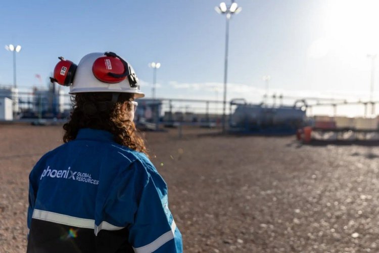 <p>Phoenix Global Resources inauguró la primera exploración no convencional en Vaca Muerta</p>