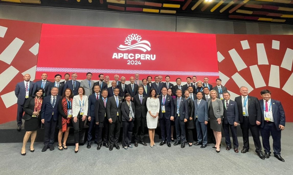 Cumbre APEC: Urgencia contra el proteccionismo y la informalidad laboral