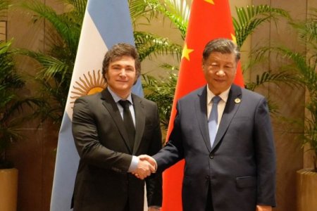 <p>Giro político: Milei se reúne con Xi Jinping con la mirada puesta en los millones de swaps y obras estratégicas</p>