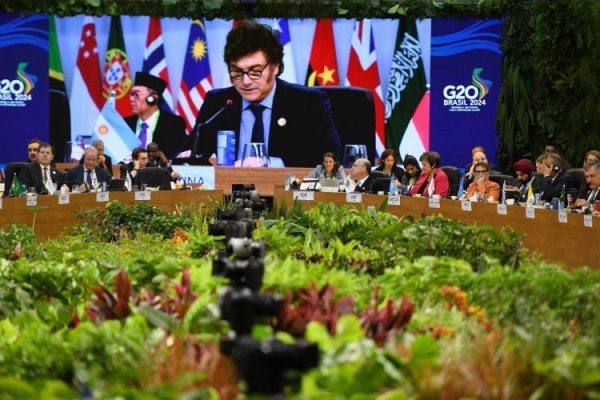 Tras “desencuentro” con Chile en G20, canciller de Argentina se resta de cita con el Papa Francisco por 40 años de amistad entre ambos países