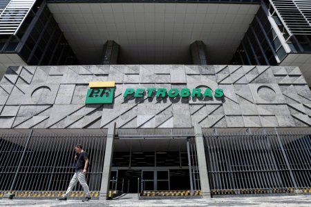 <p>UBS celebra plan de negocios de la brasileña Petrobras: "Desbloquea potencial de dividendos para 2025 que aumentarán hasta en 18%"</p>