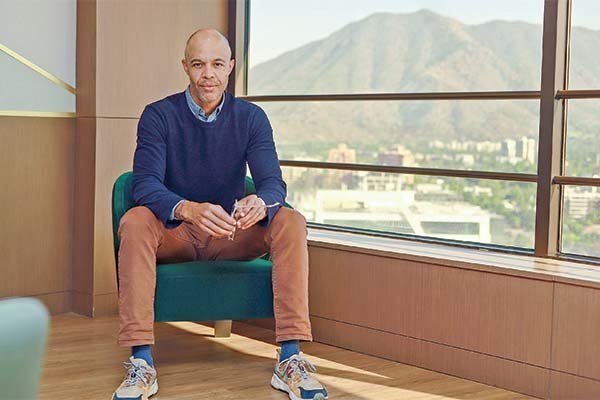 Shu Nyatta, el keniata que lidera un fondo de US$ 500 millones para invertir en Latinoamérica