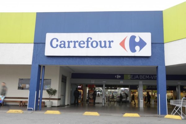Carrefour vende ocho supermercados en Brasil a Muffato y Festval por US$ 66 millones