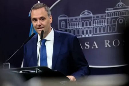 <p>Atención extranjeros: Argentina pone fin a “los tours sanitarios” y cobrará atención en hospitales y universidades</p>