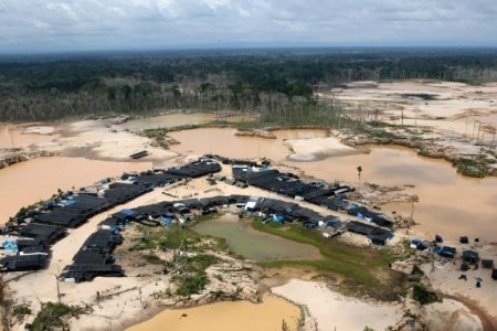 <p>Perú ha reducido en 37% el presupuesto para combatir la minería ilegal en los últimos cinco años</p>