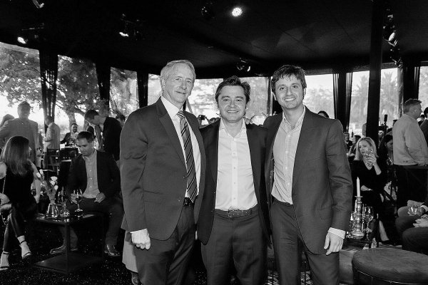 Un negocio de película: cómo Garret Sutton se asoció con dos chilenos para apostar por la industria del streaming