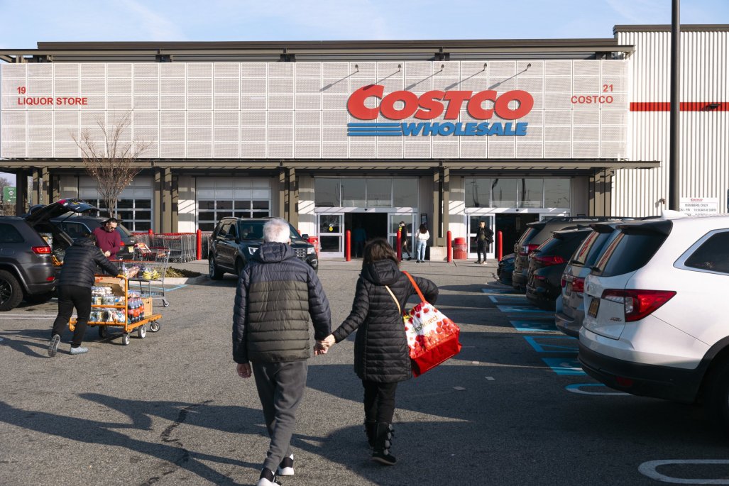 Costco supera expectativas de ganancias gracias al robusto consumo