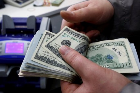 Alza del dólar provoca la mayor caída de divisas de los mercados emergentes en dos años