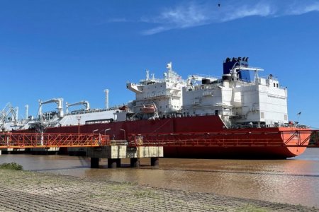 YPF y Shell firman acuerdo para desarrollo de proyecto de GNL