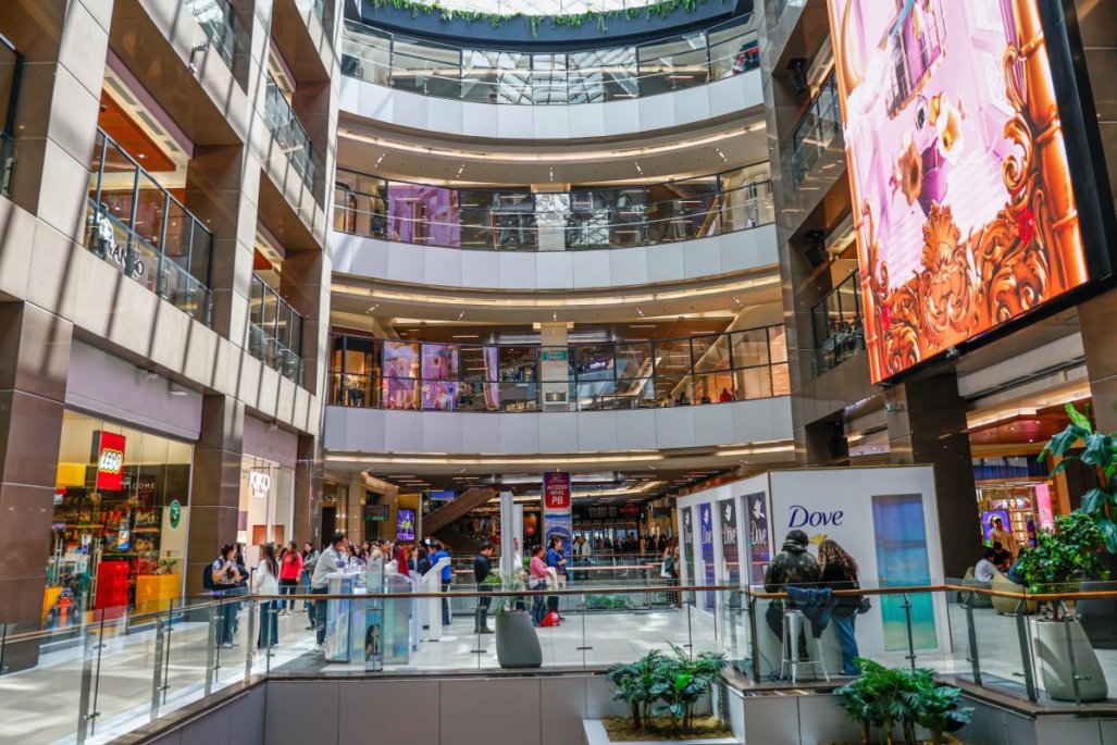 ¿Efecto Black Friday? Ventas diarias del comercio minorista registran su mayor alza desde agosto