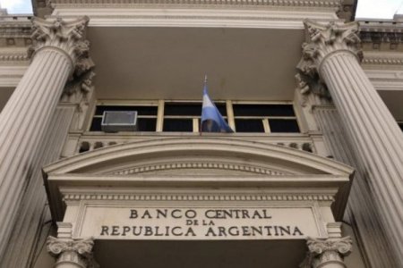 Banco Central de Argentina vendió casi US$ 600 millones este jueves, el monto más alto en cinco años