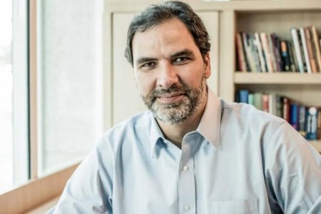 ¿Quién es Ricardo Bottas, el ejecutivo brasileño que viajará de los seguros de salud a la aerolínea chilena Latam Airlines?