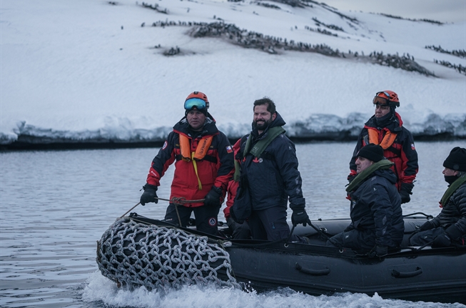 Boric viaja al Polo Sur para encabezar operación científica “Estrella Polar III”