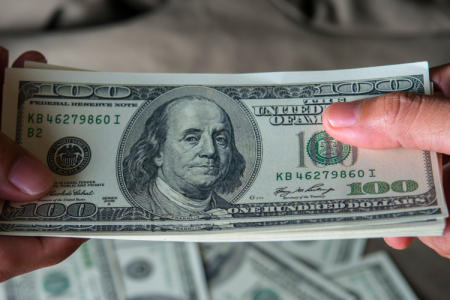 Dólar, FMI, ingresos y actividad son algunos de los desafíos para Argentina en 2025