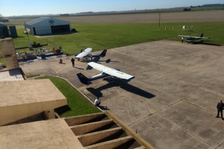 Política de 'cielos abiertos' en Argentina atrae inversiones en aeropuertos 'dormidos'