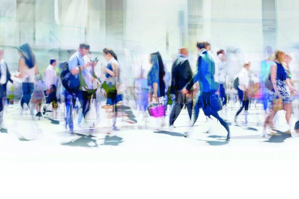 Las 10 claves a las que estar atento el 2025, según encuesta Cadem