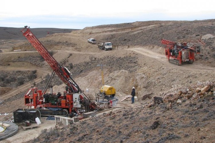 <p>Gigante sudafricano compra mina de oro en Argentina</p>