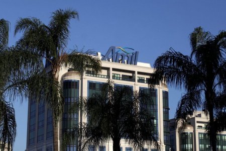 Amil adquiere cartera dental de Zurich Santander, que abandona el segmento en Brasil