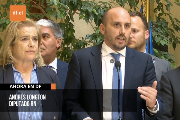 <p>Ahora en DF | Chile Vamos presentará comisión investigadora por fallida compra de casa de expresidente Allende</p>