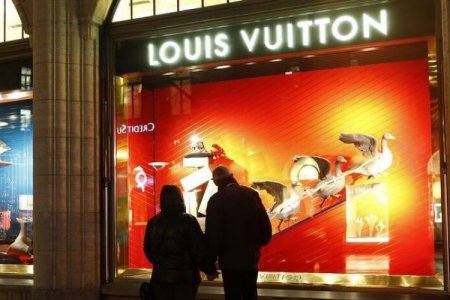 Tres tendencias que marcarán la industria de la moda y el lujo en 2025