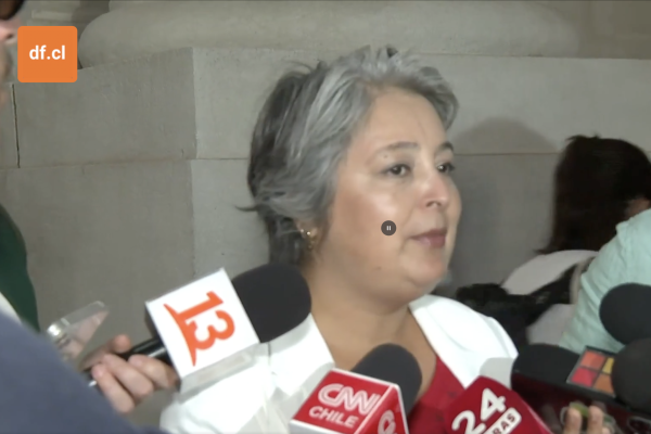 <p>Ahora en DF | Ministra Jara y reforma de pensiones: “El calendario de tramitación del proyecto de ley se mantiene inalterable”</p>