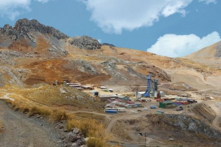 Directorio de minera Sierra Metal recomienda a accionistas rechazar oferta hostil de Alpayana por "subvalorar" su valor estratégico