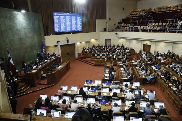 Diputados critican plan inversor estatal: falta de apoyo político