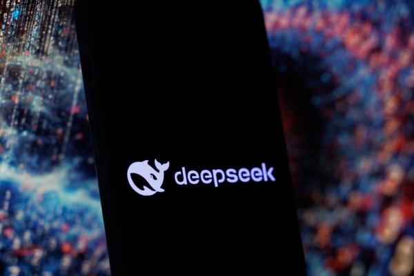 Revolución en IA: Liang Wenfeng y el potencial transformador de DeepSeek