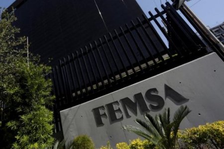 <p>Cambio de mando en Femsa Salud: Daniel Belaúnde dejará la división y asumirá en su reemplazo el español Jacobo Caller</p>