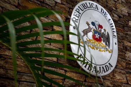 <p>Venezuela termina de cerrar la puerta a Chile: ordena clausura de consulados en Caracas y Puerto Ordaz</p>