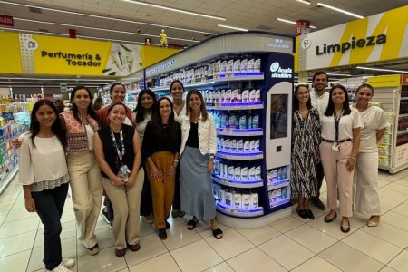 <p>Perú: P&G y Cencosud apuestan por transformar el punto de venta con anaqueles interactivos y futuristas</p>