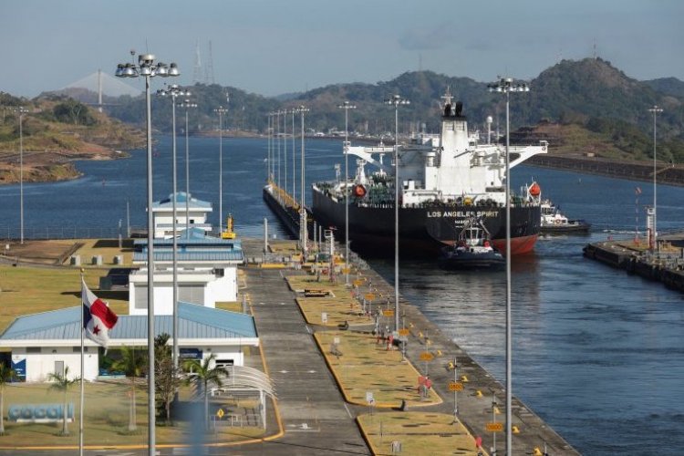<p>Autoridad del Canal de Panamá niega haber ofrecido tránsito gratuito a buques gubernamentales estadounidenses</p>