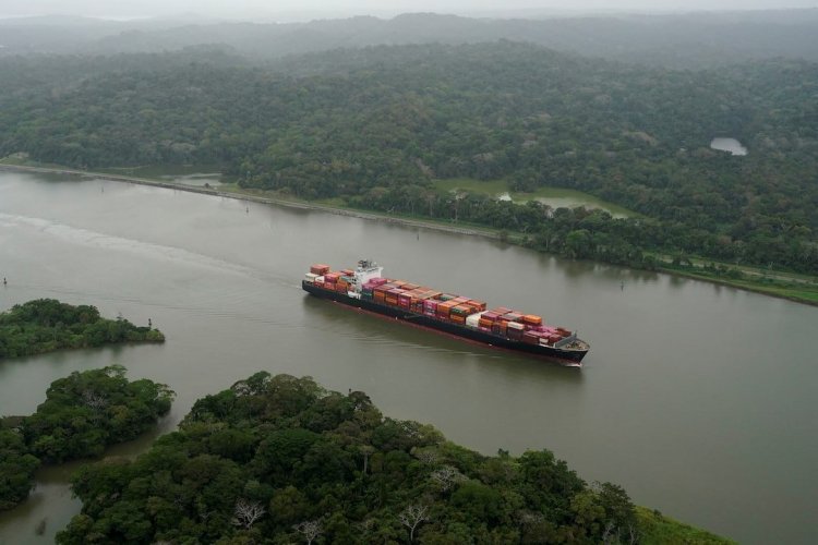 <p>China insta a Panamá a "tomar la decisión correcta" tras anunciar su salida de la Ruta de la Seda</p>