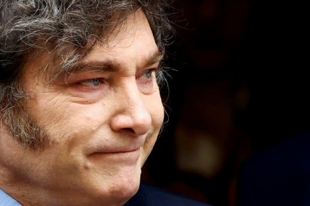 <p>Riesgo país de Argentina detiene su caída: el indicador toca máximo en dos meses y los activos argentinos redoblan las pérdidas</p>