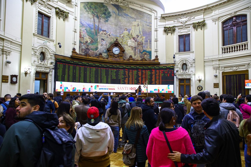 IPSA busca los 7.300 puntos ante el optimismo global en mercados bursátiles