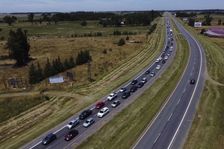 <p>Crusa, el concesionario de la ruta del Mercosur, asegura que Gobierno de Milei lo fuerza a la quiebra</p>