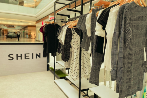 Las ganancias de Shein se desploman en casi 40% en medio de su postergado debut en la Bolsa de Londres