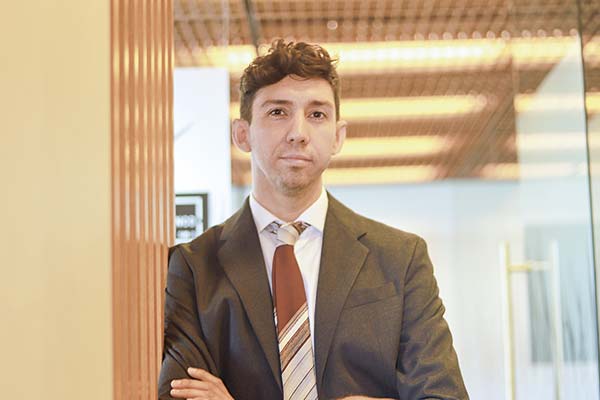 Samuel Carrasco, economista jefe para Chile de Credicorp Capital: “La tasa se va a mantener sin cambios durante prácticamente todo el año”