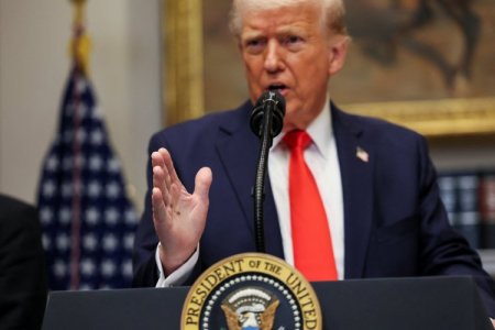 <p>Trump confirma aranceles del 25% a México y Canadá desde este martes, pese a negociaciones en curso</p>