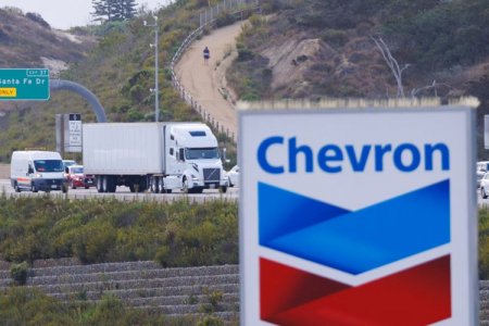 <p>EEUU pone fin a las exportaciones de petróleo venezolano por Chevron</p>