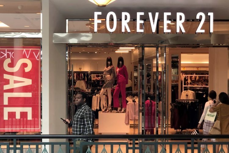 <p>La cadena de moda rápida Forever 21 vuelve a declararse en quiebra</p>