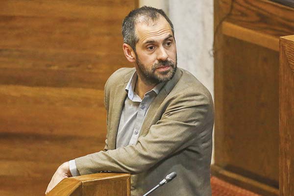 Declaran admisible recurso de protección de Pescadores Industriales del Biobío contra el Gobierno por sobreexplotación de sardina